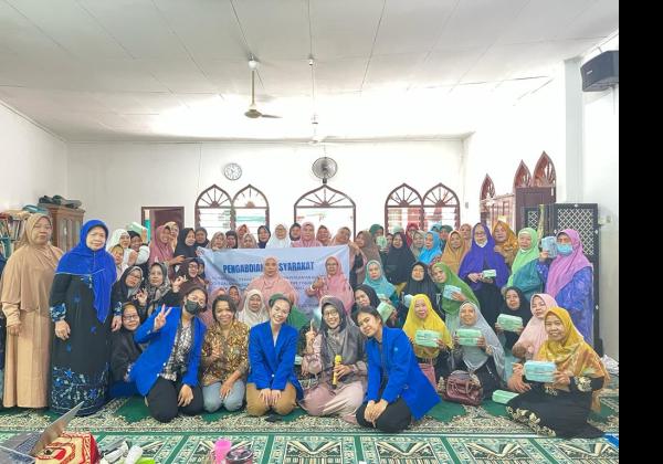 Tingkatkan Literasi Tentang Bahaya Mikroplastik dan Diabetes Kepada Ibu-ibu Majelis Taklim, Dosen Keperawatan 