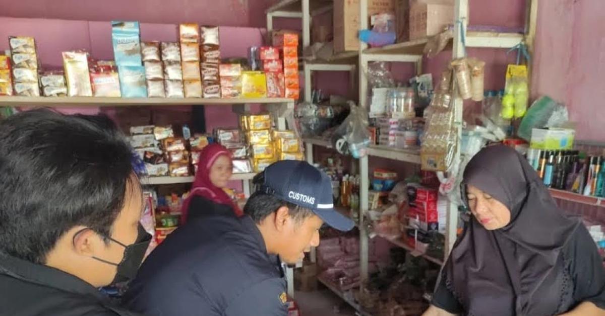 Tekan Peredaran Rokok Ilegal, Bea Cukai Laksanakan Operasi Gempur Rokok Ilegal di Sejumlah Wilayah