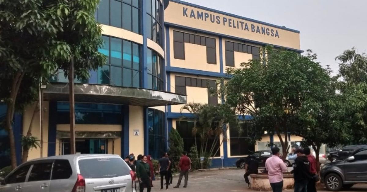 Mahasiswa Universitas Pelita Bangsa Kawal Keputusan Rektor Terkait Dosen Ajak Staycation Karyawati 