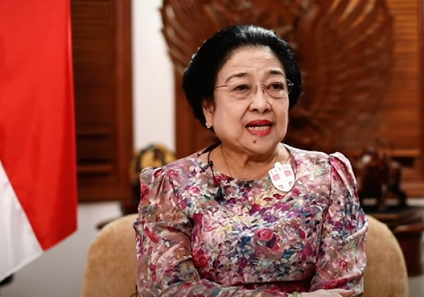 Megawati Disebut Sosok yang Tetapkan Imlek jadi Libur Nasional, Gus Umar: 'Gak Sekalian Monas Bu Mega yang Bangun?'