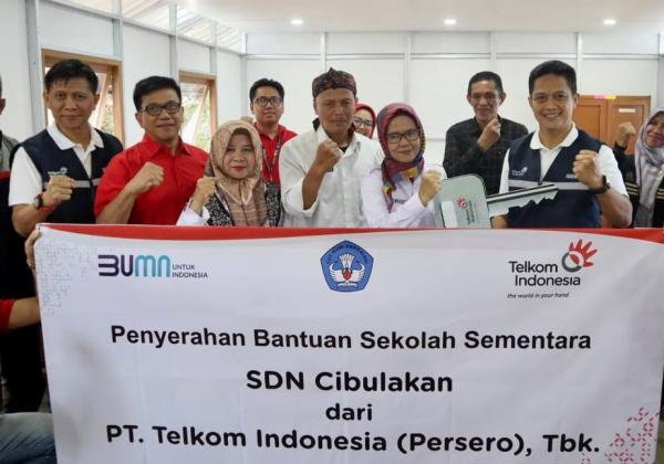 Telkom Bangun Sekolah Sementara di Daerah Terdampak Bencana Gempa Cianjur