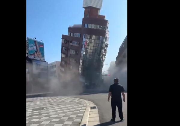 Video! Bangunan di Hualien Runtuh Akibat Gempa Dahsyat 7.5 M di Taiwan