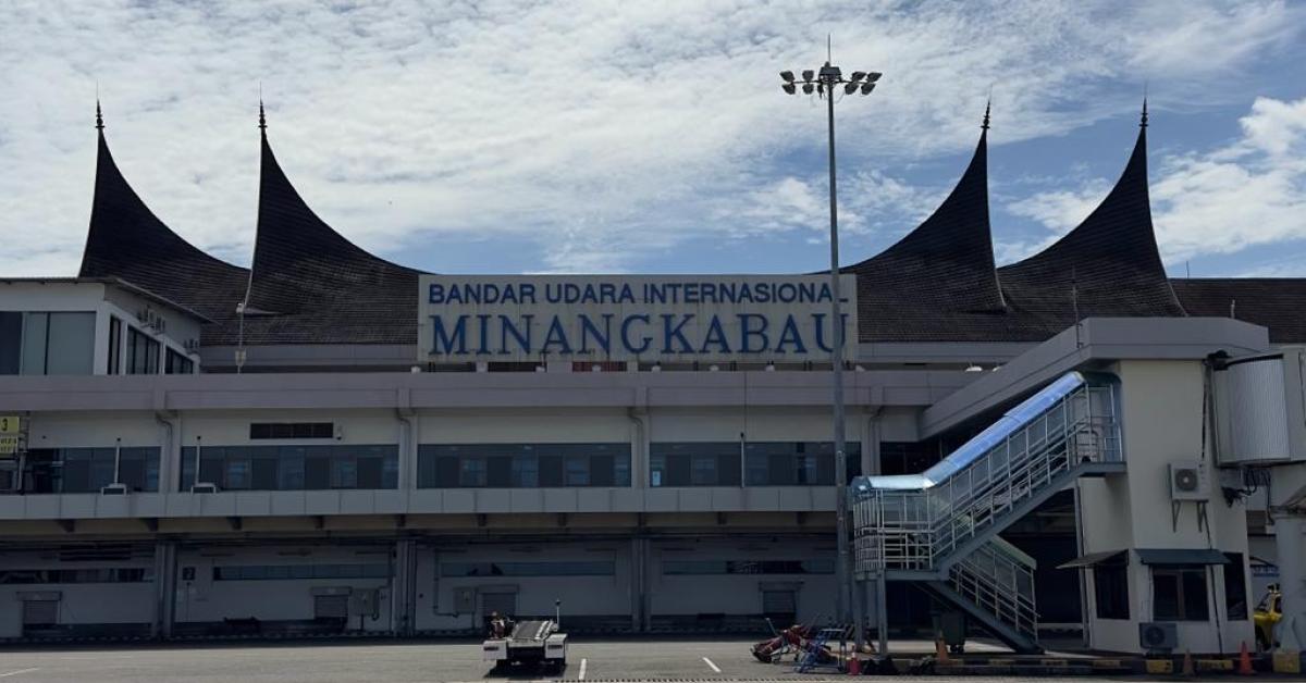 Sempat Ditutup, Bandara Internasional Minangkabau Dibuka Kembali Pasca Erupsi Gunung Marapi