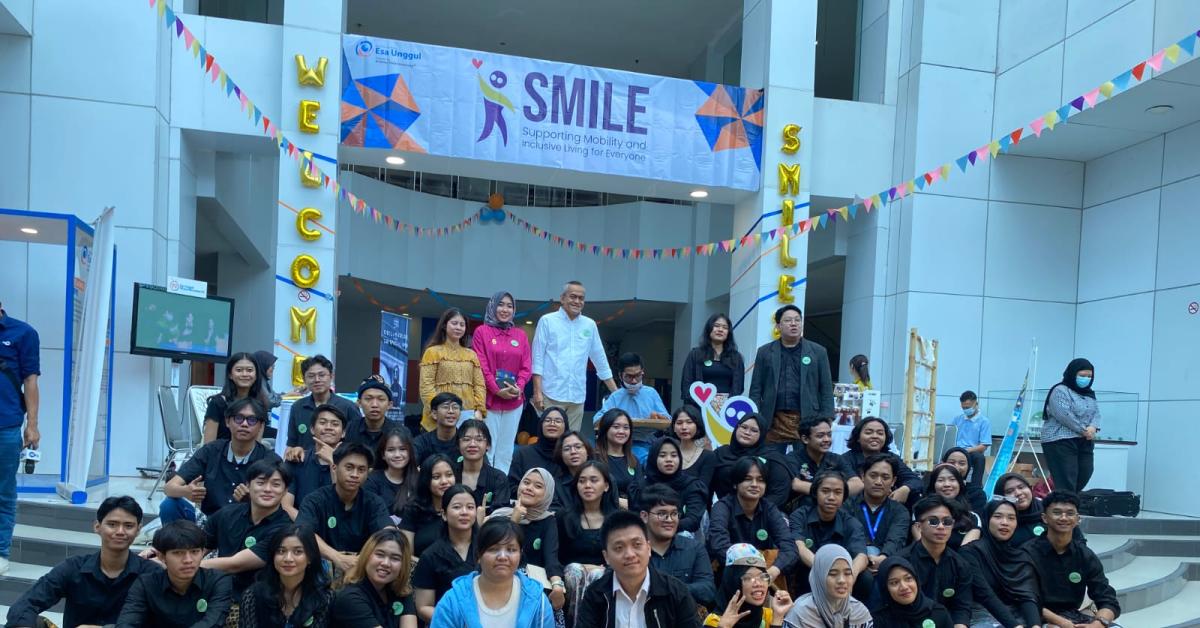 Universitas Esa Unggul Adakan SIMLE dengan Tema 