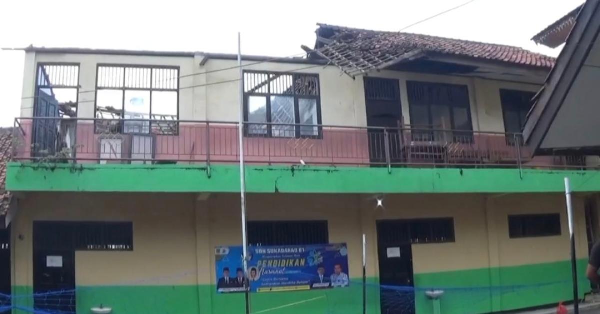 Usai Atap Bangunan Ambruk, SDN 01 Sukadanau Cikarang Bakal Direhab Total Tahun Depan