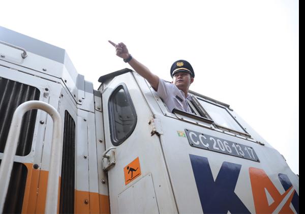 Penumpang Kereta Jarak Jauh Dapat Berangkat Dari Stasiun Jatinegara, Usai KAI Terapkan GAPEKA 2023