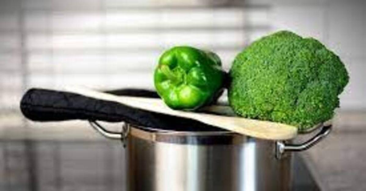 Resep Hari Ini: Yuk Intip! Tumis Brokoli Dengan Paprika Yang Lezat Dan Juga Sehat Untuk Keluarga Kamu 