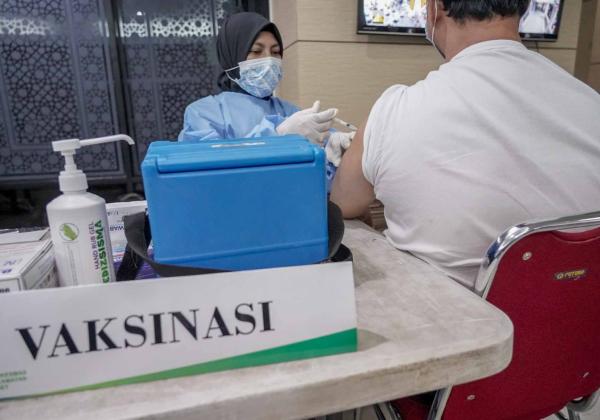 Salat Tarawih Wajib Booster, Konser Musik Enggak Wajib, HNW dan Fadli Zon Beri Kritik Keras Begini... 