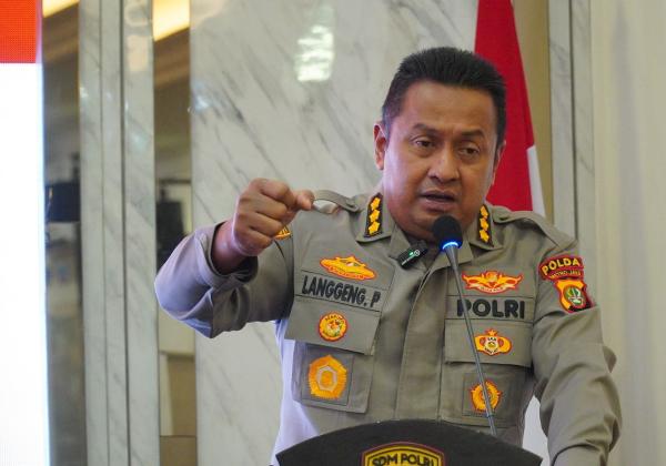 Polda Metro Jaya Lepas 684 Polisi Pensiun: Tantangan Menjelang Pemilu 2024