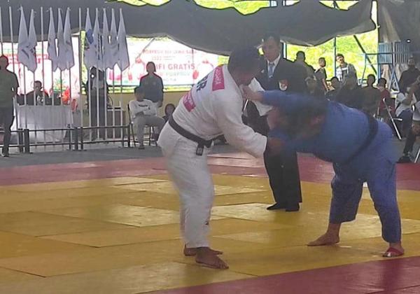 Tutup Final Dengan Manis, Atlet Judo Kabupaten Bekasi Persembahkan 2 Medali Porprov Jabar 2022