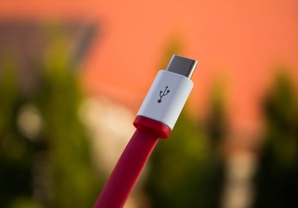 USB Type-C Resmi Jadi Pengisi Daya Standar Perangkat Elektronik, Berlaku Mulai 2024