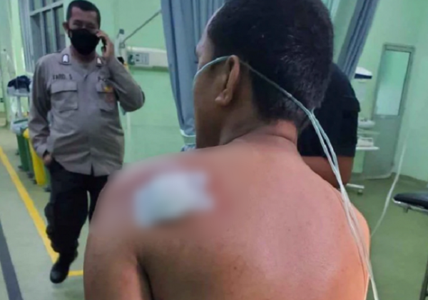 Hendak Bawa Penumpang, Tukang Ojek Ditikam Rekannya