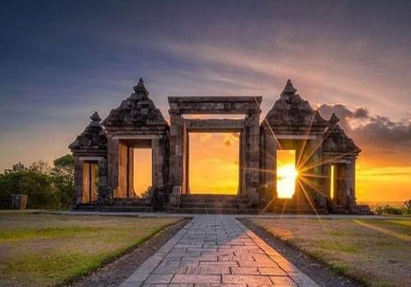 Nikmati Sunset di Ratu Boko, Destinasi Wisata yang Wajib Dikunjungi di Yogjakarta