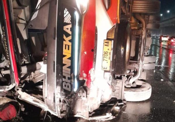 Daftar Nama Korban Kecelakaan Maut Bus Bhinneka di Jalan Tol Jakarta Cikampek