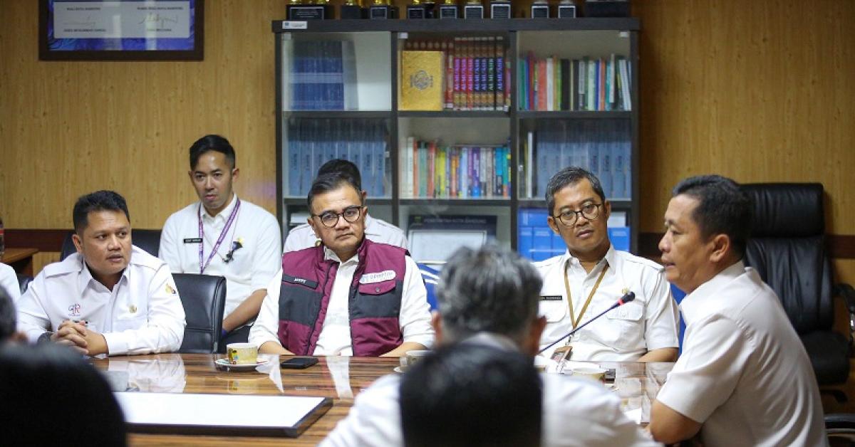 Hari Kerja Pertama Usai Libur Lebaran, ASN Kota Bandung Langsung Layani Publik