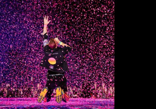 Keistimewaan Tiket Konser Coldplay di Jakarta Seharga Rp 11 Juta, Bisa Eksklusif Tour Backstage Lho!