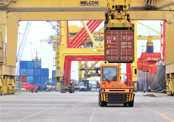 Biaya Logistik di Indonesia Turun 40 Persen Dalam Lima Tahun