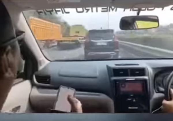 Bak Film Action! Polisi Kejar Mobil Pajero yang Gunakan Plat Palsu di Jalan Tol 