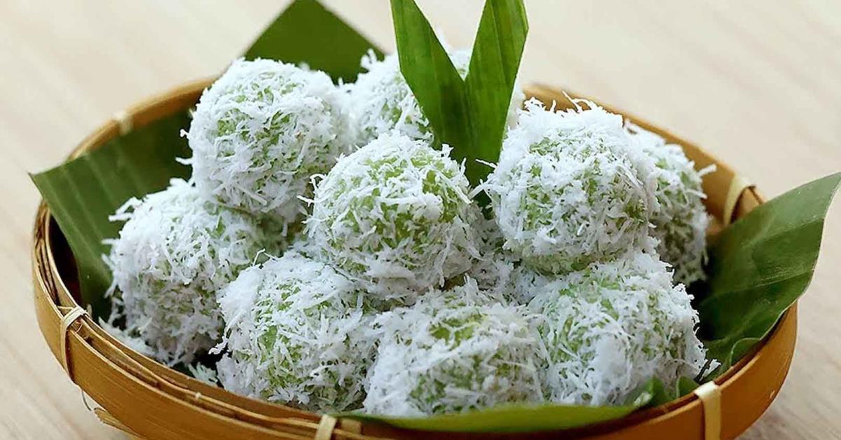 Rahasia Manis di Balik Kue Kelepon: Sejarah dan Cara Pembuatannya