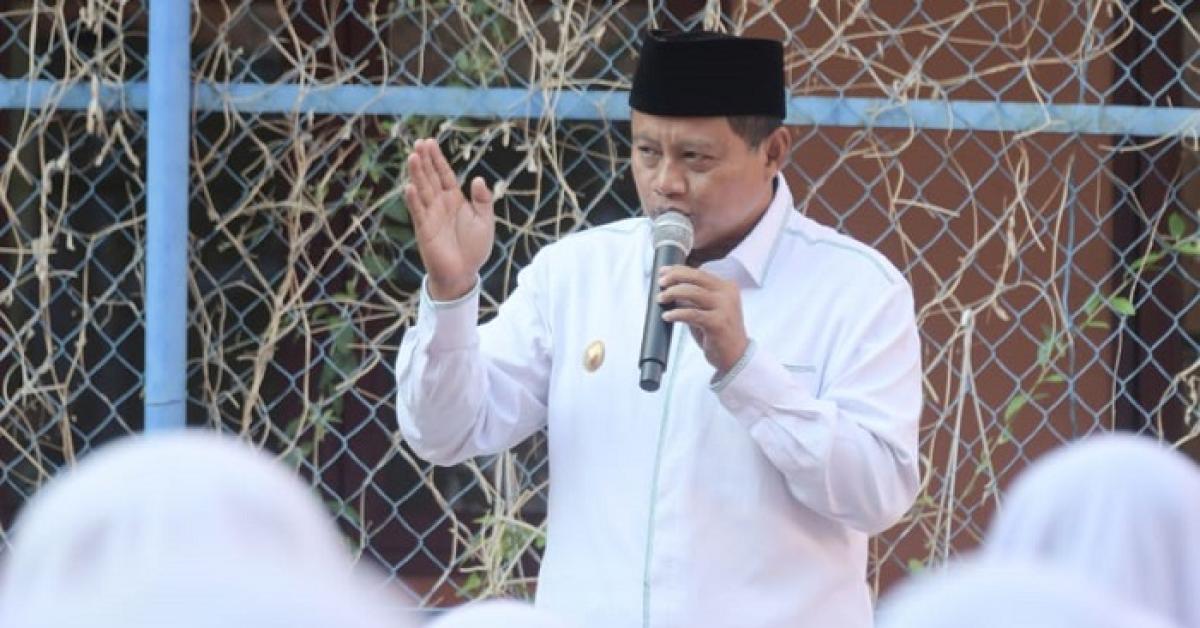Wagub Jabar Tinjau Pembelajaran Tatap Muka SMK di Depok