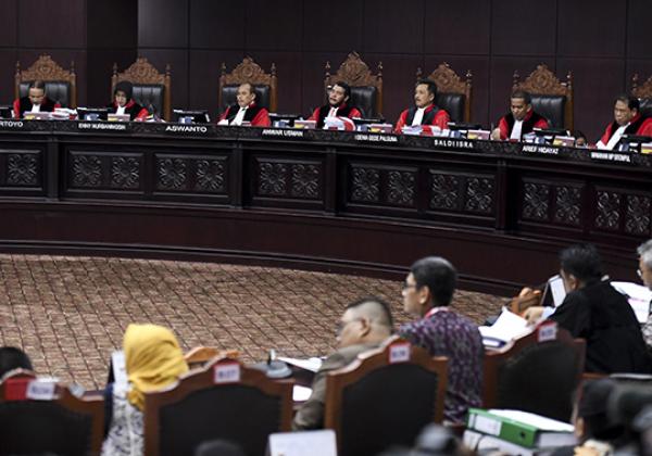 Hamdan Zoelva Harap Hakim Konstitusi Kompak Pilih Ketua MK Baru Gantikan Anwar Usman