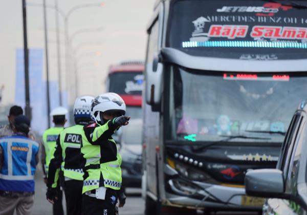 Arus Mudik Lebaran 2023, Total 3.132 Petugas Siaga di Jalan Tol Trans Sumatera 