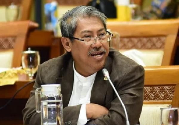 PKS Kritik Mendag Zulhas Soal Wacana Penghapusan Minyak Goreng Curah