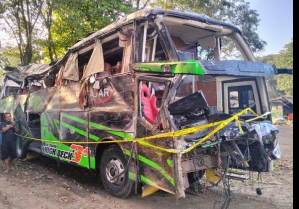 Fakta-Fakta dan Penyebab Kecelakaan Maut Bus Trans Putera Fajar yang Bawa Rombongan SMK Lingga Kencana Depok