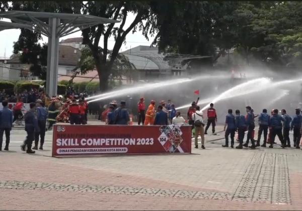 HUT ke 104 Tahun Damkar Kota Bekasi Gelar Fire Fighter Challenge 2023