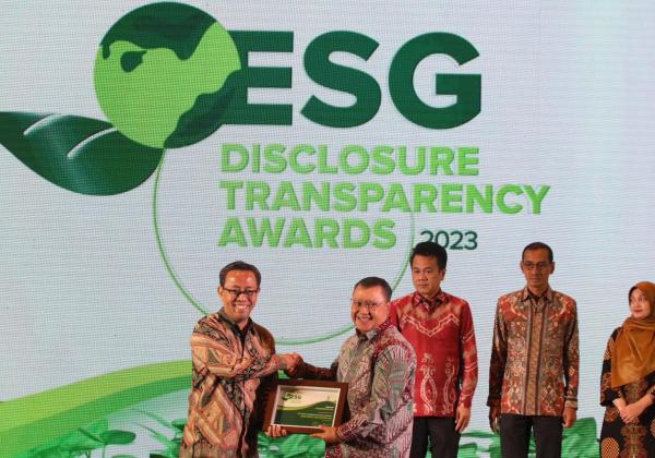 Komitmen Terapkan Bisnis Berkelanjutan, bank bjb Sabet Penghargaan di Ajang ESG Disclosure Awards 2023
