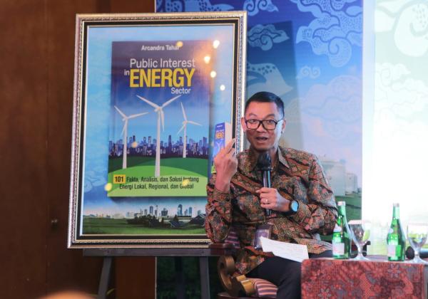 Hadiri Peluncuran Buku Karya Arcandra Tahar, Dirut PLN: