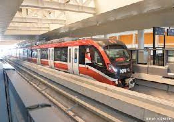 LRT Jabodebek Perpanjang Jam Operasional hingga Pukul 02.00 WIB Khusus Malam Tahun Baru 