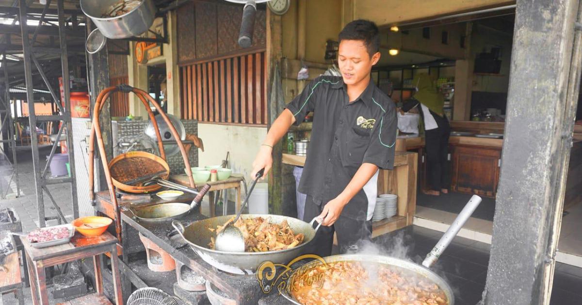 Nasabah KUR BRI, Sate Klathak Pak Pong Jadi Primadona Wisata Kuliner saat Mudik Lebaran ke Yogyakarta