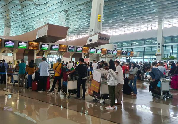 Jelang Periode Mudik Lebaran 2022, Permintaan Tiket Sriwijaya Air di Bandara Soetta Naik 30 Persen