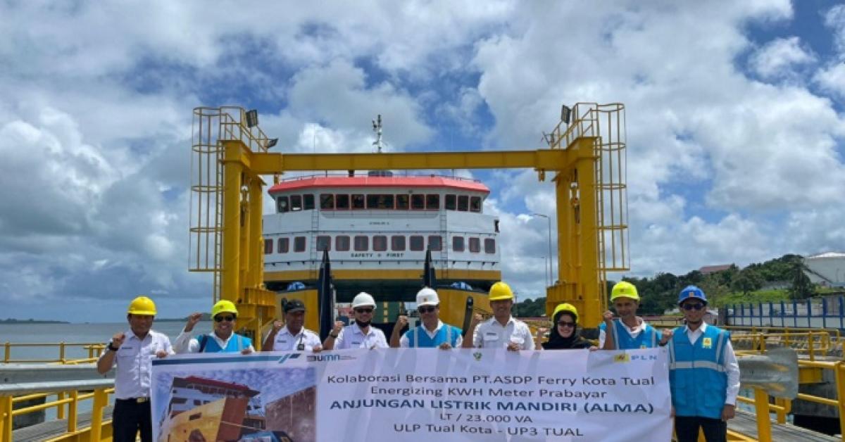 Sektor Perikanan Maluku Makin Maju dan Efisien Berkat Anjungan Listrik Mandiri PLN