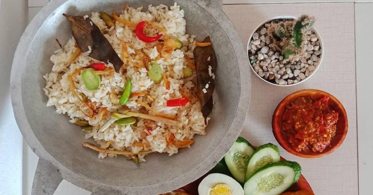 Penggemar Hidup Sehat Jangan Sampai Ketinggalan, Berikut 3 Cara Buat Nasi Liwet Lezat Tanpa Santan di Magic Com 
