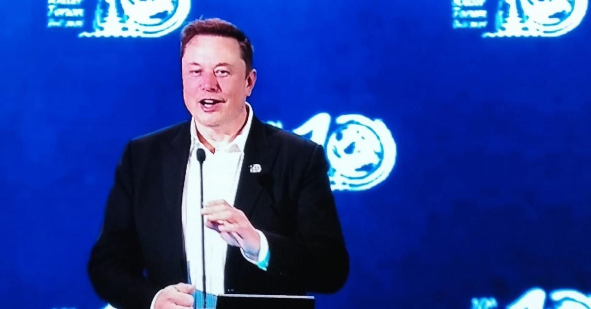 70 Persen Bumi Berisi Air, Elon Musk Berkelakar: Itulah Sebabnya Alien Datang ke Sini