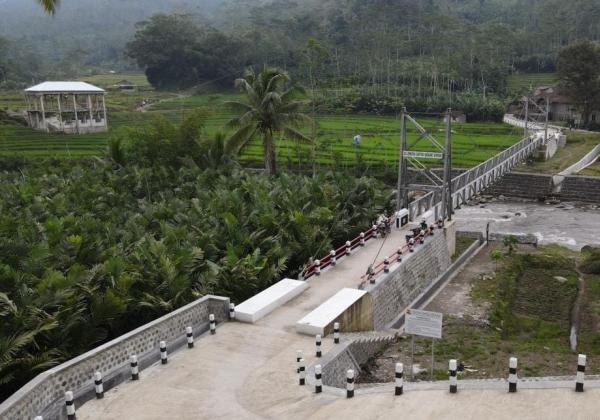 Kementerian PUPR Selesaikan Pembangunan Tiga Jembatan Gantung di Jawa Tengah