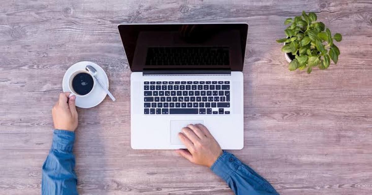 7 Tips Menjaga Kesehatan Mata bagi Pengguna Laptop atau Komputer