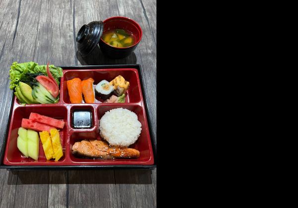 Menikmati Kuliner Khas Jepang di Rooftop Hotel Bintang 4 Jakarta dengan Pemandangan Ibu Kota