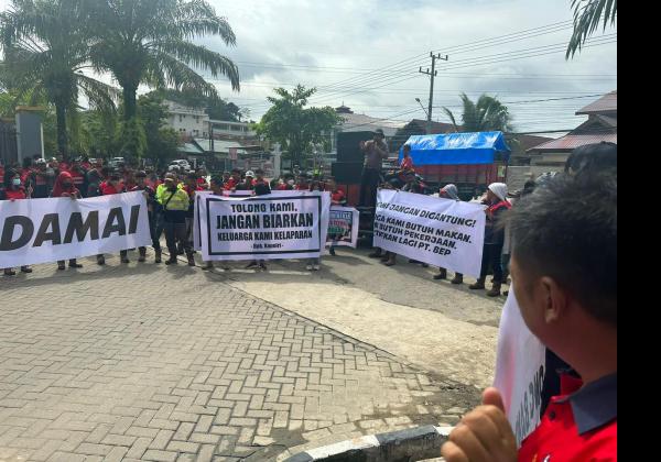 Terlantar Akibat Penyidikan di Bareskrim Polri, Ratusan Karyawan PT Batuah Energi Prima Gelar Aksi Damai