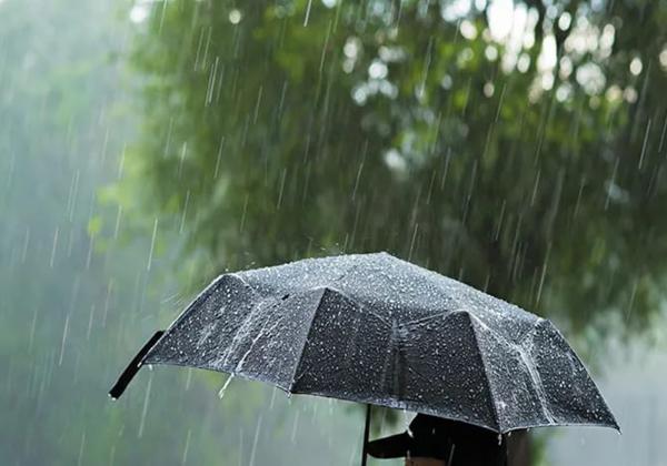 BMKG Perkirakan Sejumlah Kota Besar akan Diguyur Hujan Petir Pada Minggu 