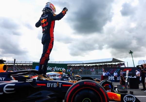 Asapi Raja Sirkuit Silverstone, Max Verstappen Juarai F1 GP Inggris 