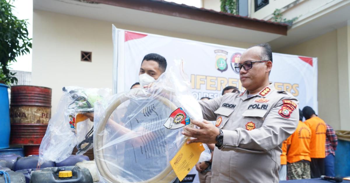 Begini Modus Komplotan Mafia BBM Jual Solar Bersubsidi dengan Harga Tinggi ke Nelayan Muaragembong