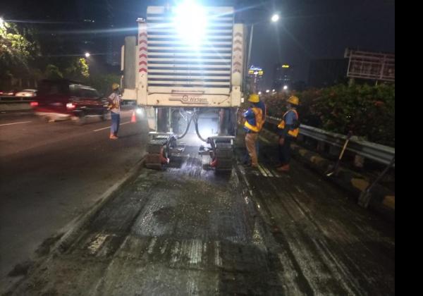 Jasa Marga Lakukan Pemeliharaan Jalan Ruas Tol Jakarta Outer Ring Road Seksi E, Pengguna Diminta Hati-hati    