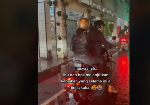 Lanjutkan Kebaikan Eril, Ridwan Kamil dan Atalia Boncengan Naik Motor Berbagi Rejeki ke Orang Miskin di Jalan