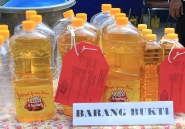 Minyak Goreng Curah Dikemas Dalam Botol Premium, Lalu Diberi Merek Palsu, Praktik Curang Migor Terungkap