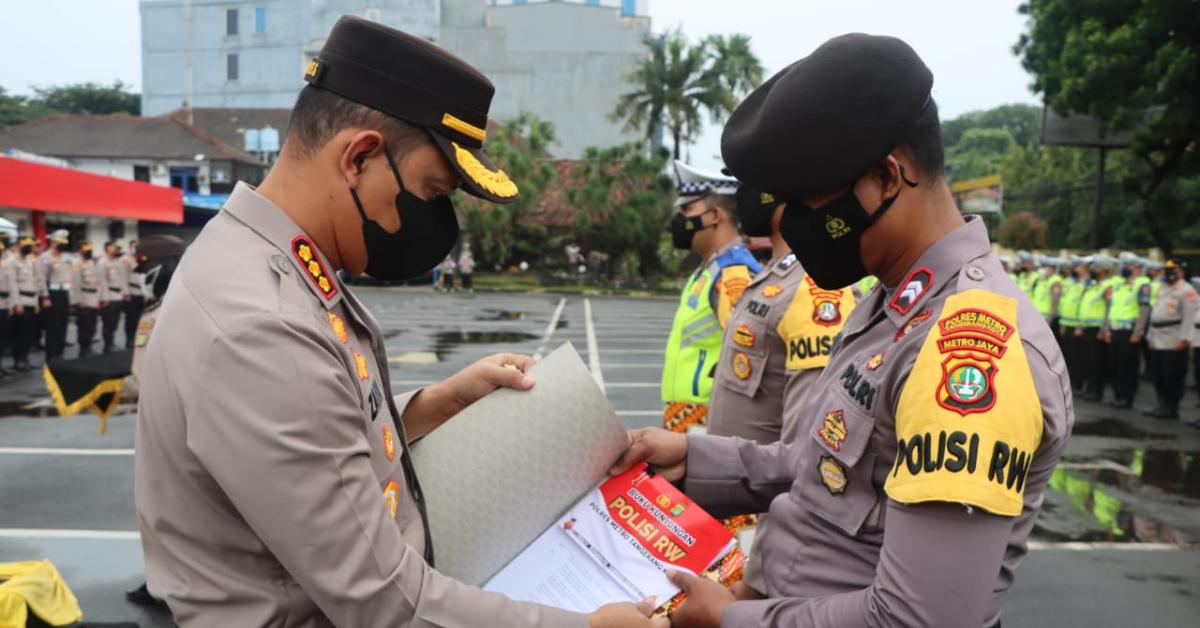 Apa Itu Polisi RW dan Apa Perannya? Ini Penjelasan dari Kabarhakam Polri Komjen Pol Fadil Imran 