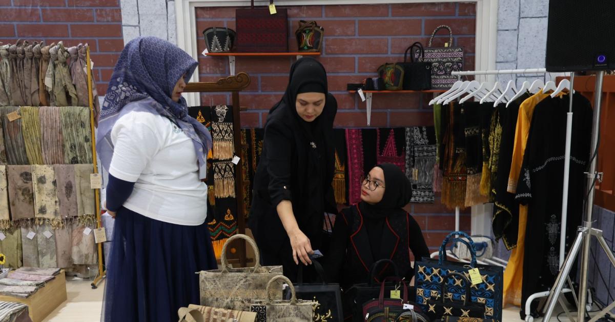 Ribuan Produk UMK Binaan PLN Terjual, Catatkan Kenaikan 10 Persen Lebih Selama INACRAFT 2024