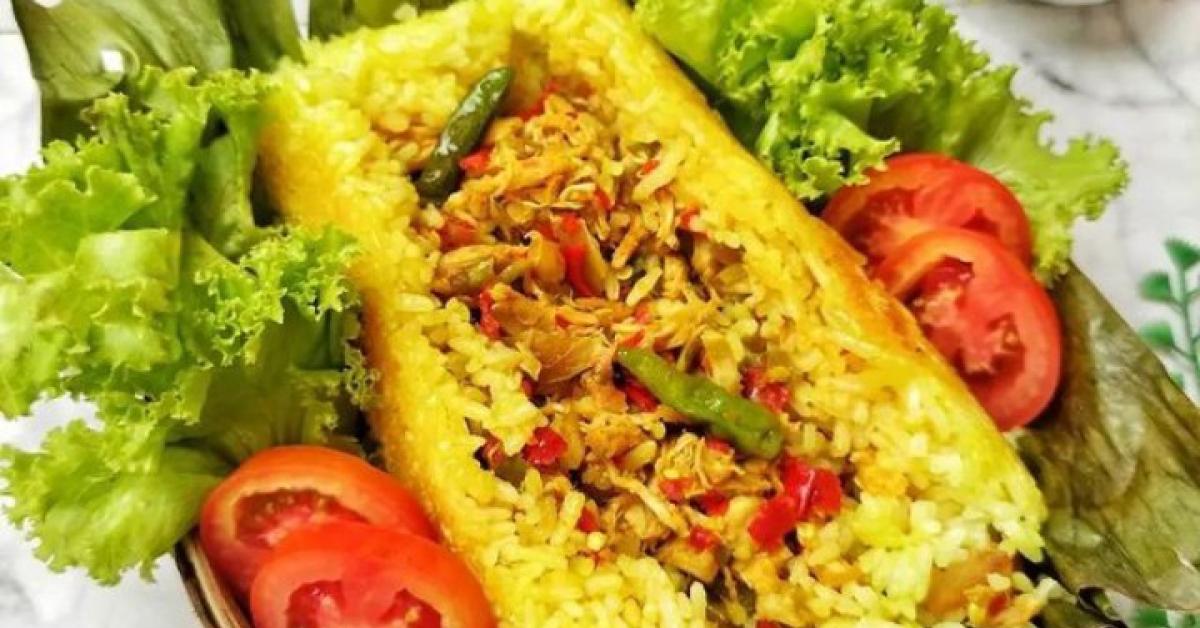 Awas Ketagihan! Ini Resep Nasi Kuning Bakar Isi Ayam Suwir, Cocok untuk Menu Sarapan Spesial 